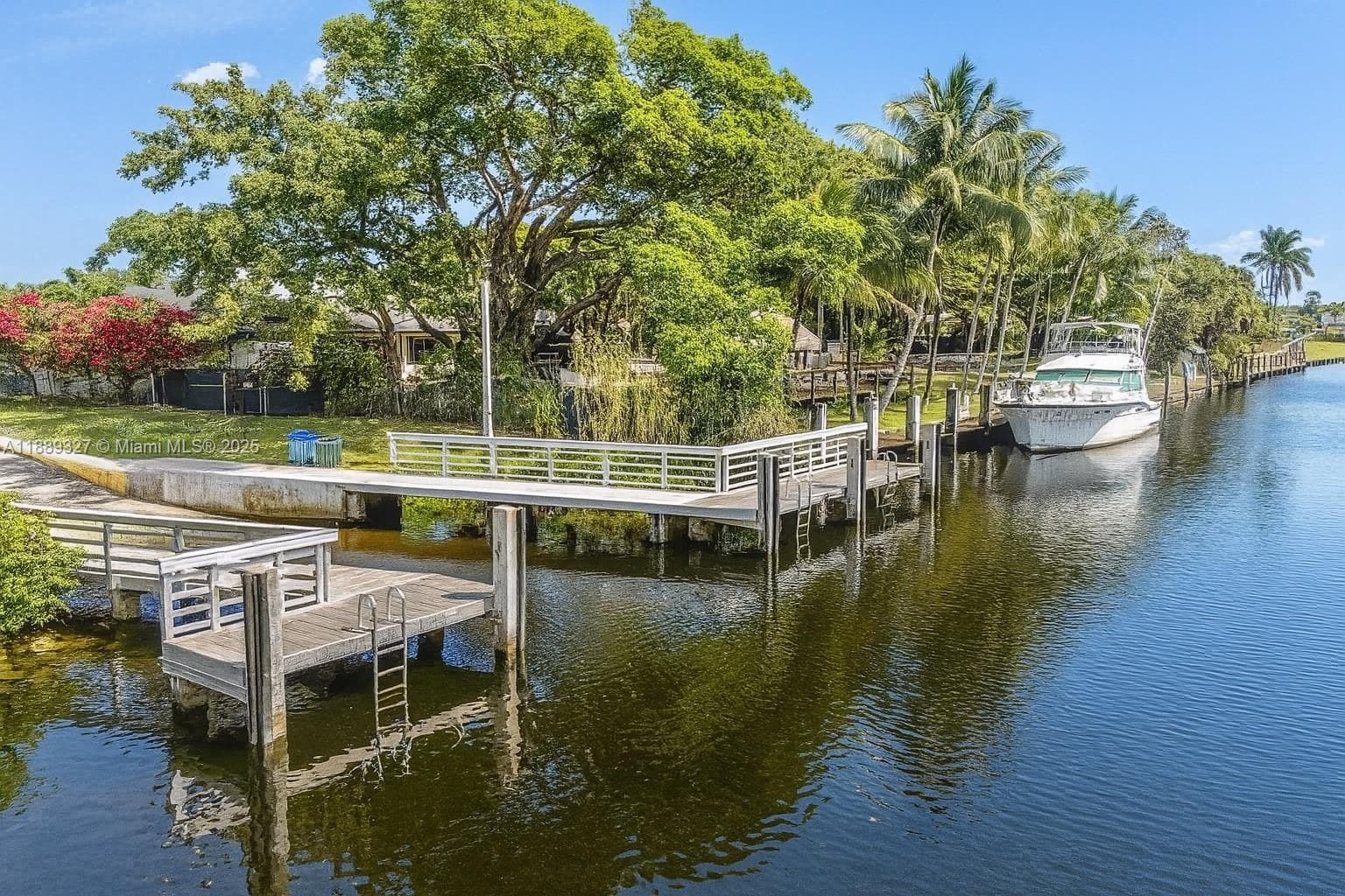 Cooley's Landing Marina