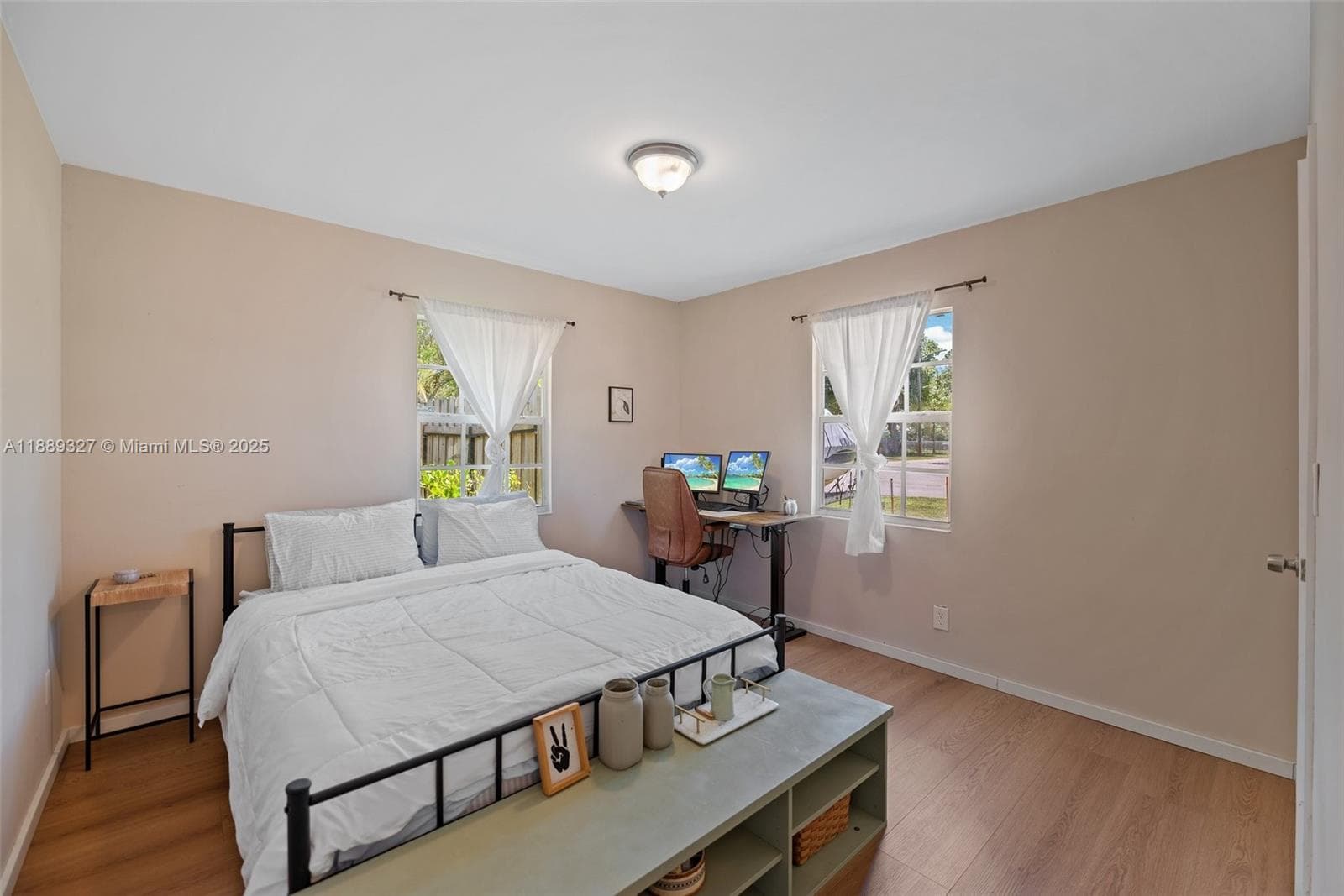 1480 SW 26th Ave photo 20