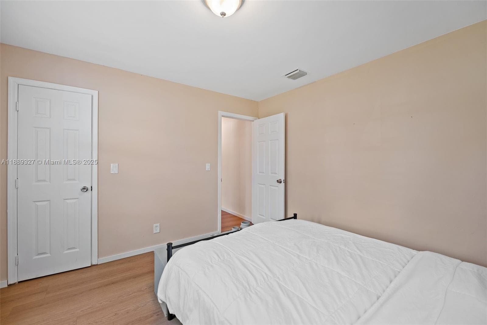1480 SW 26th Ave photo 21