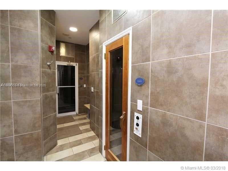 THE COLLINS CONDO · #912 in Miami Beach - Photo 19