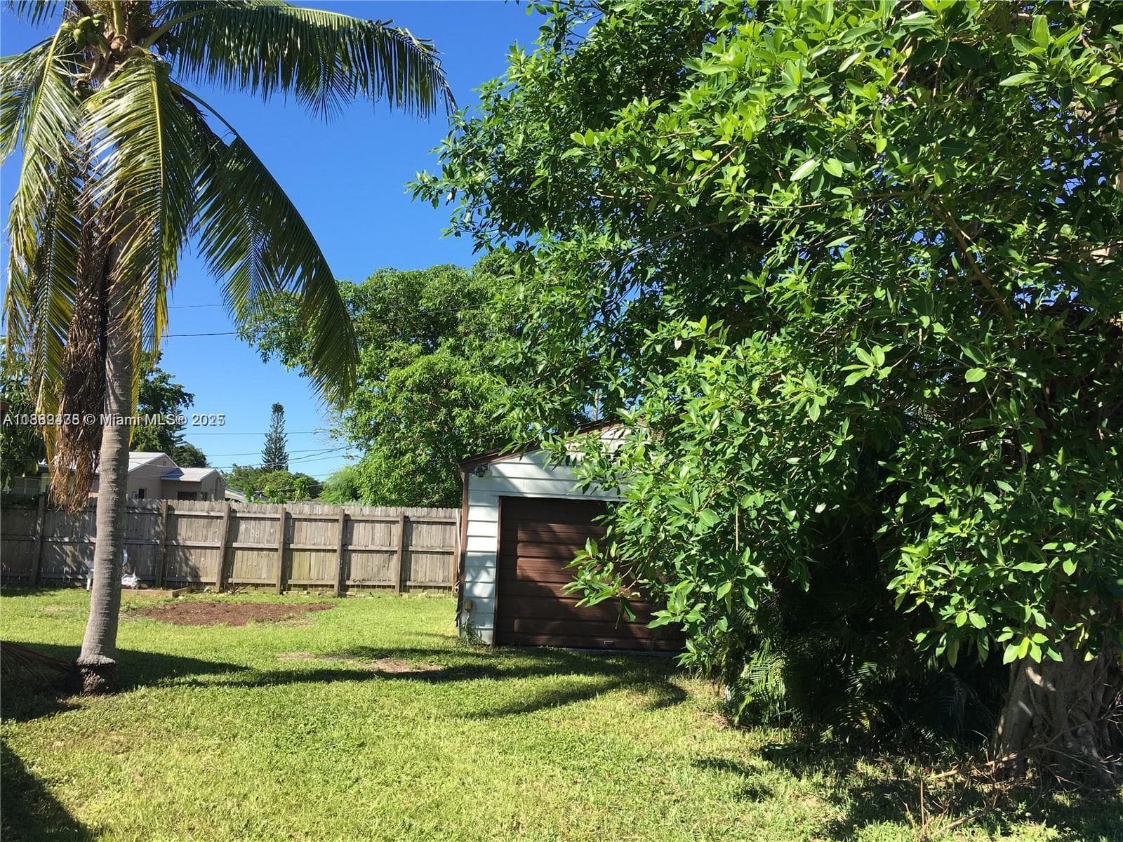 11500 N Miami Ave photo 23