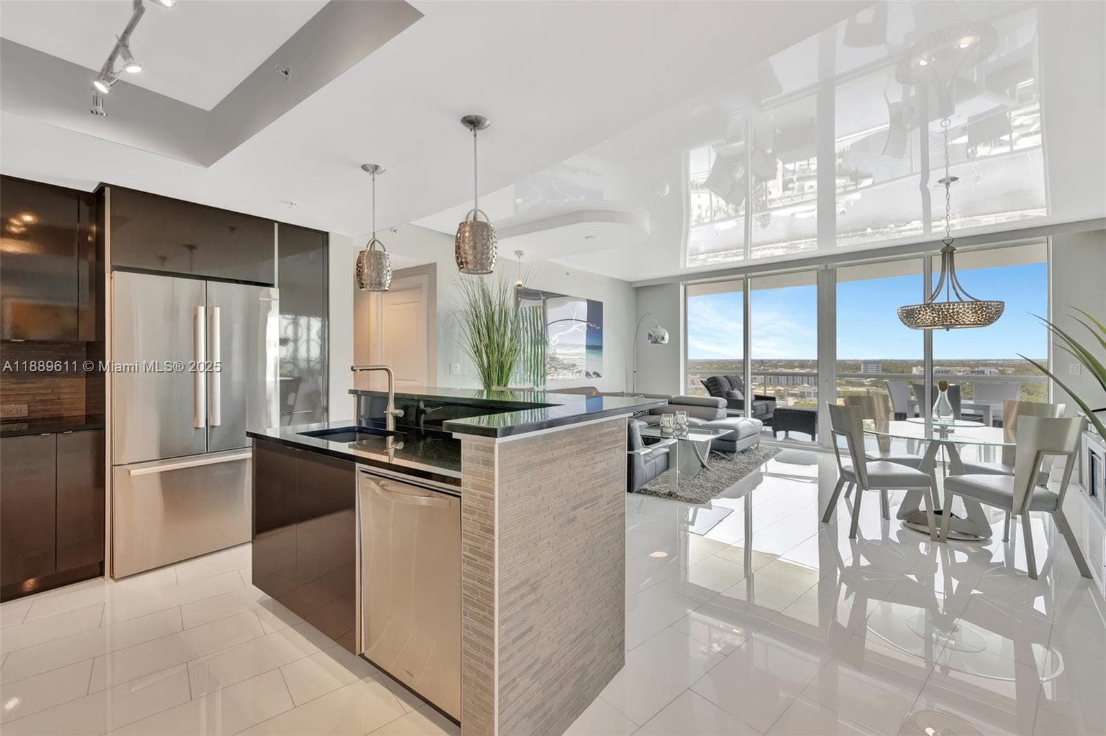 THE PLAZA AT OCEANSIDE · #1511 in Pompano Beach - Photo 11