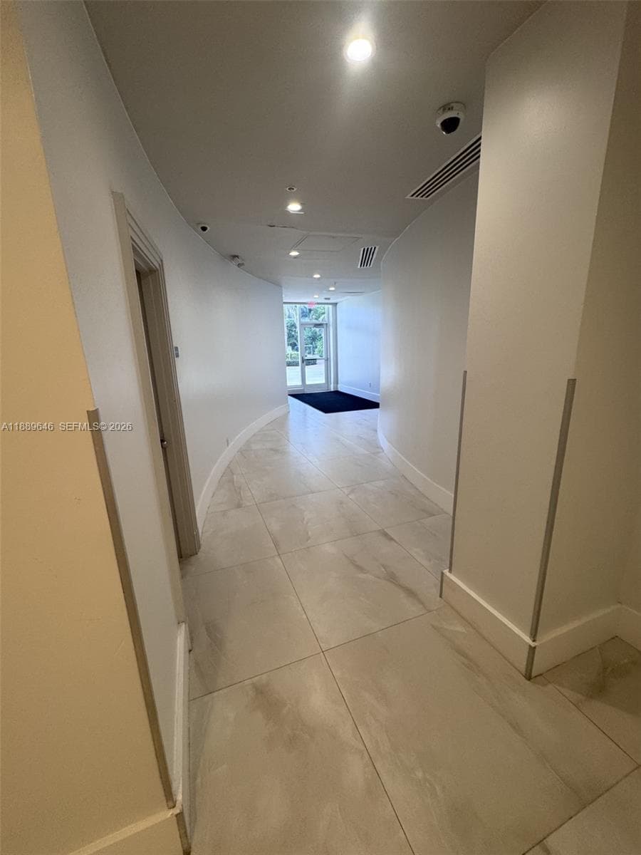 The Residences · #907 in Hollywood - Photo 43