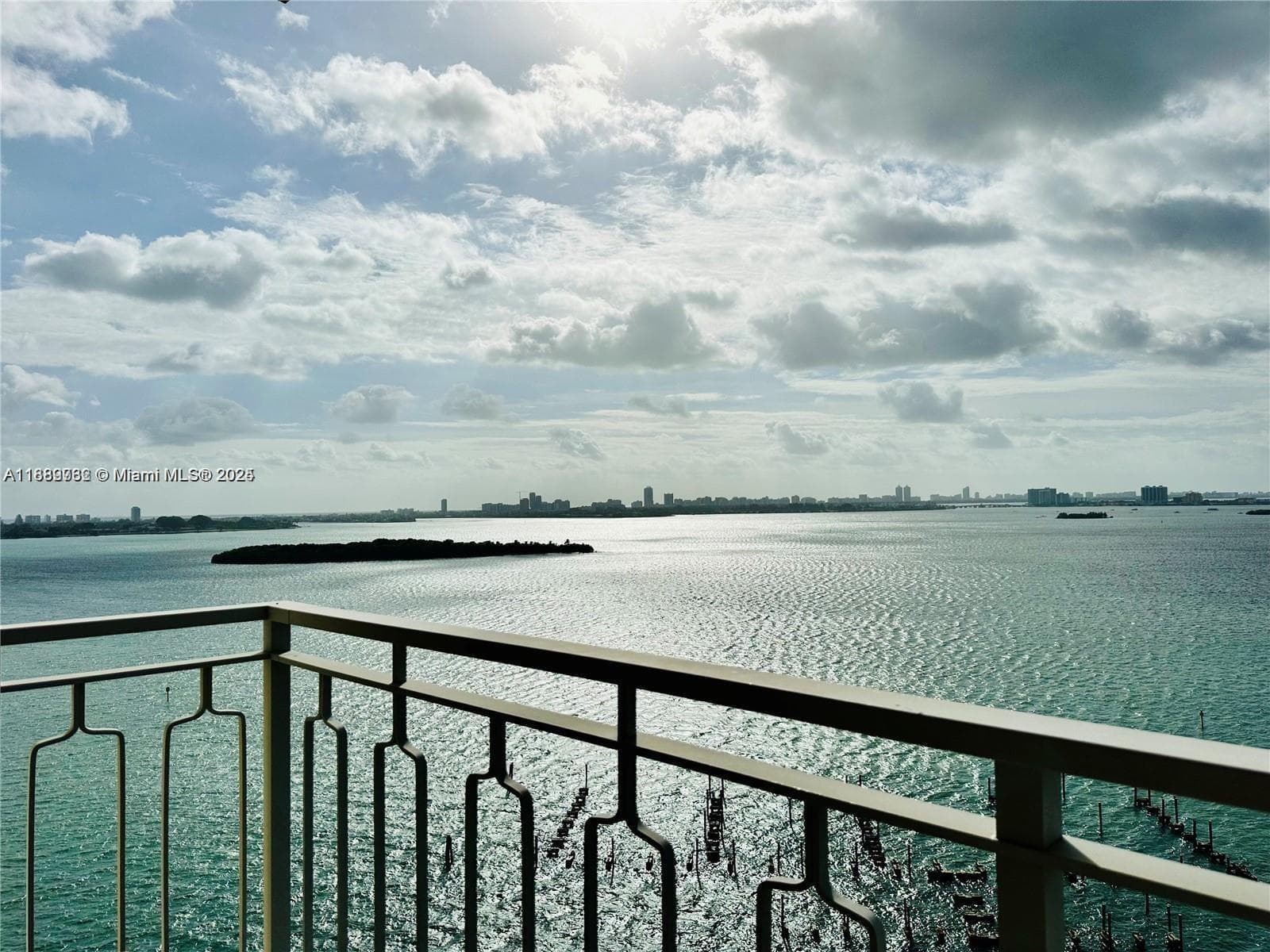JOCKEY CLUB CONDO · #18E in Miami - Photo 11