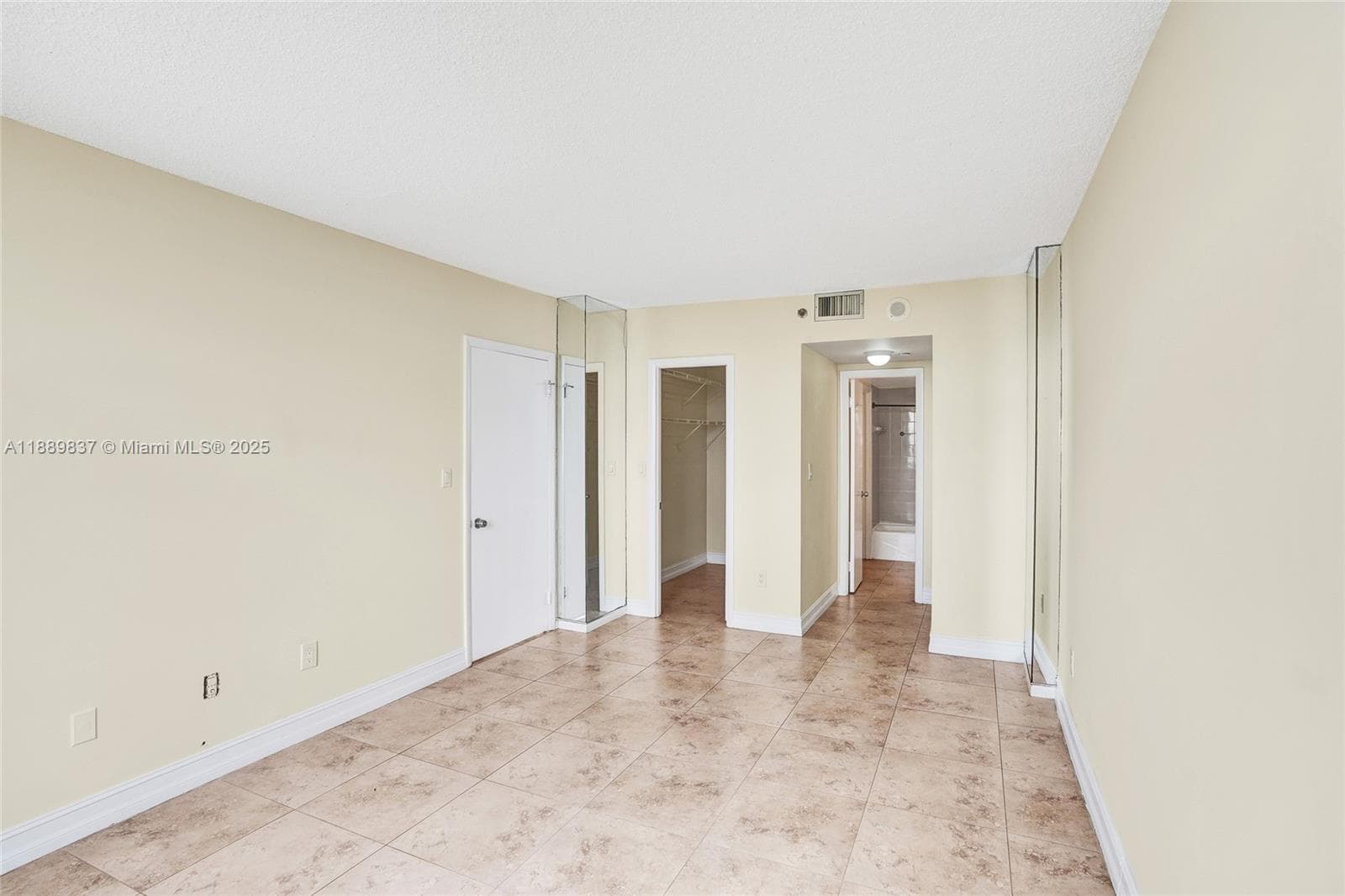 GREENWICH PH I CONDO · #A1213 in North Miami - Photo 26