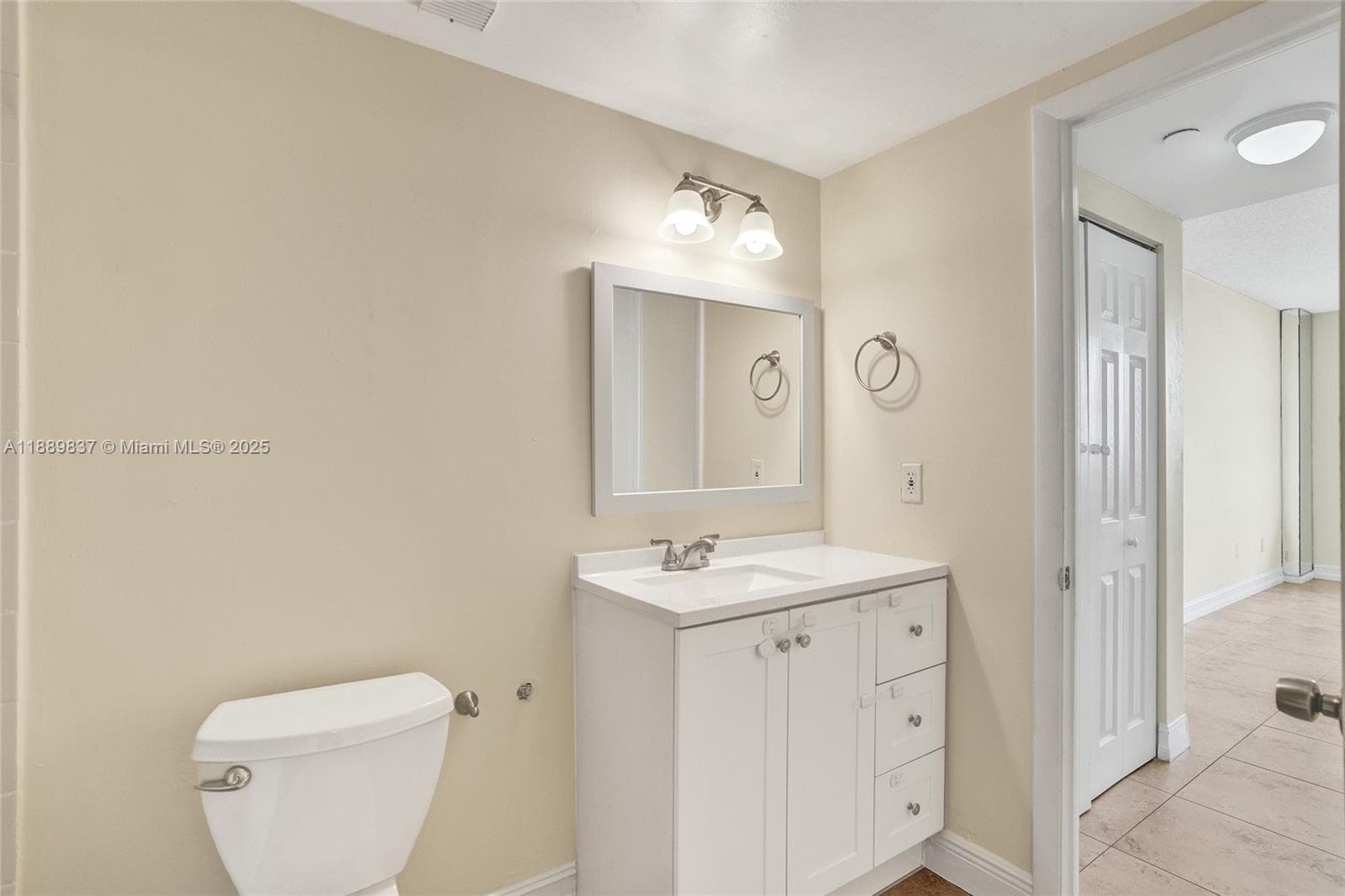 GREENWICH PH I CONDO · #A1213 in North Miami - Photo 38