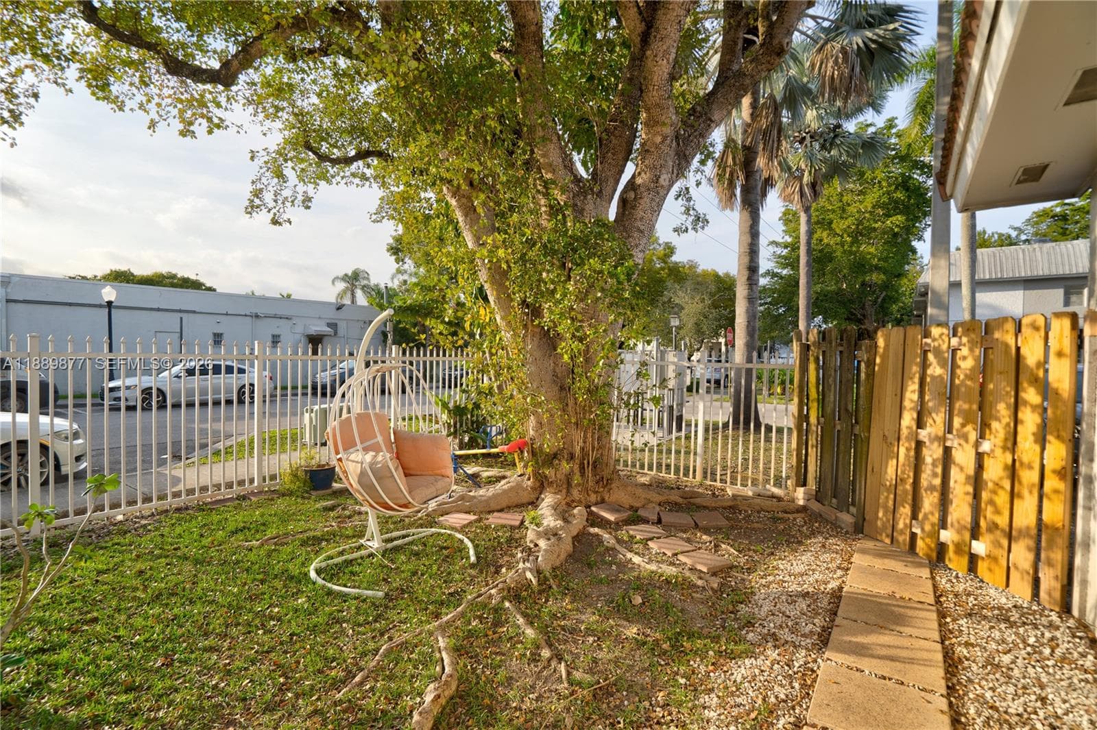 17365 SW 95th Ave #17365 photo 3