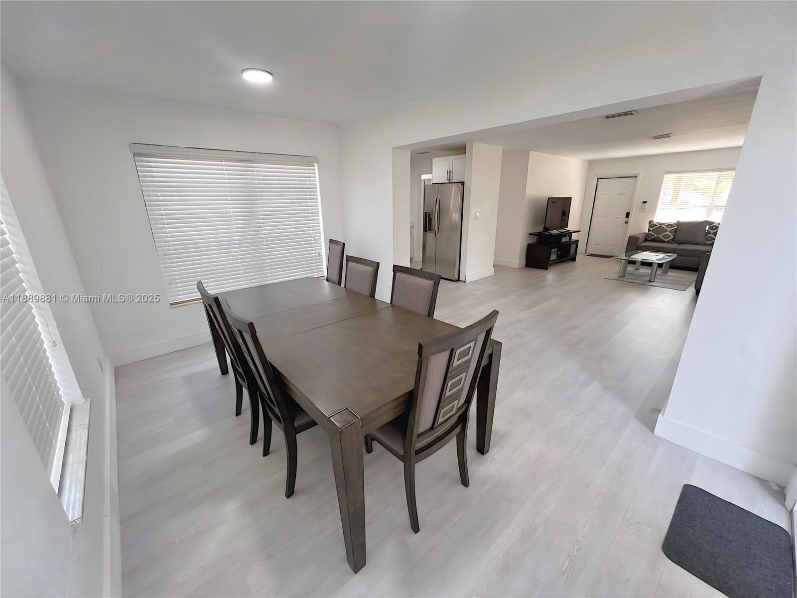 3361 NW 5th Pl photo 8