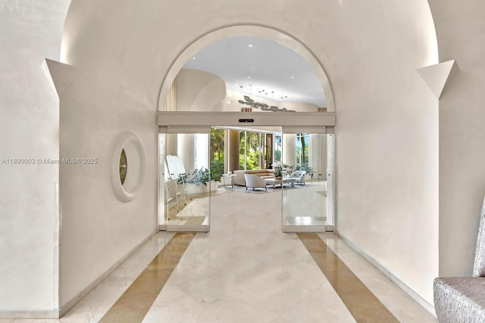 TURNBERRY TOWERS CONDO · #3J in Aventura - Photo 18