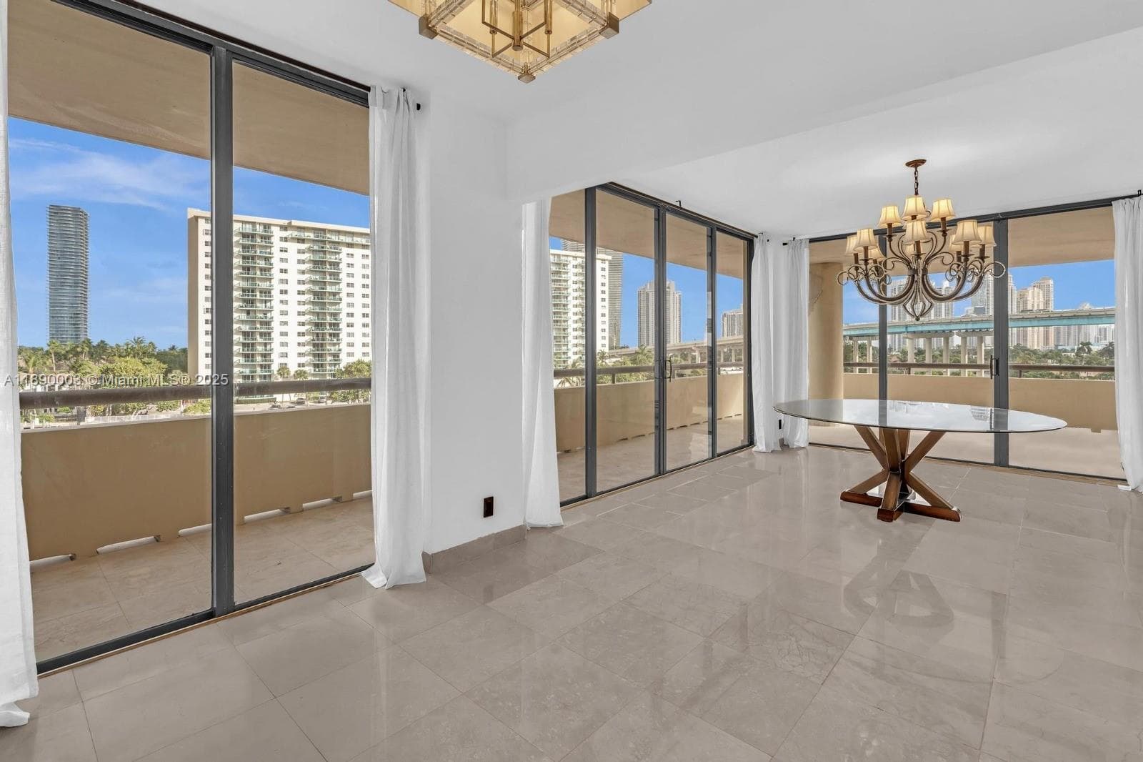 TURNBERRY TOWERS CONDO · #3J in Aventura - Photo 8