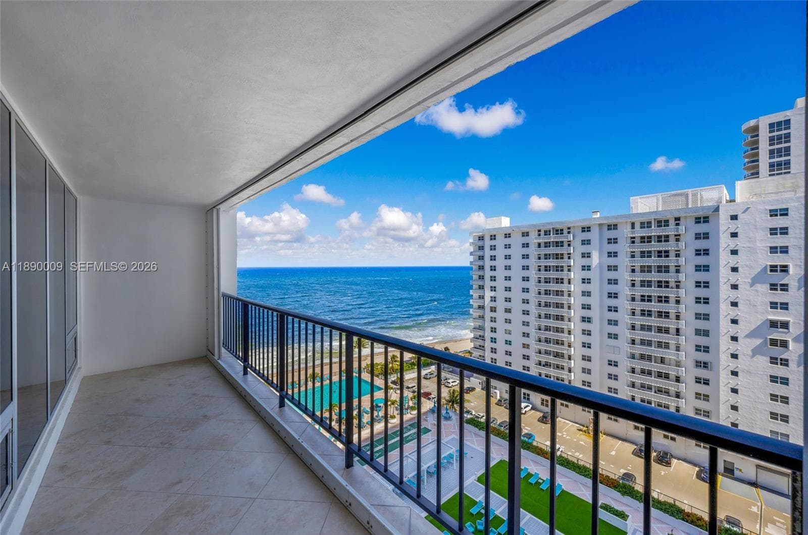 PLAZA SOUTH CONDO · #12H in Fort Lauderdale - Photo 5