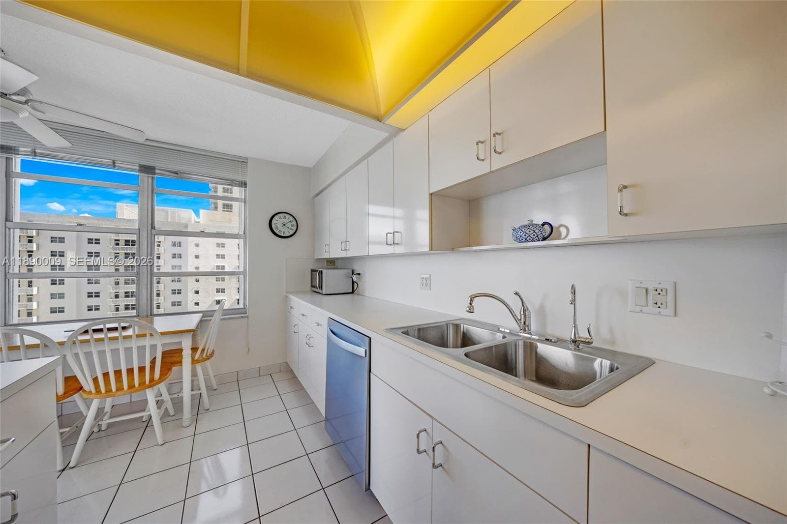 PLAZA SOUTH CONDO · #12H in Fort Lauderdale - Photo 9