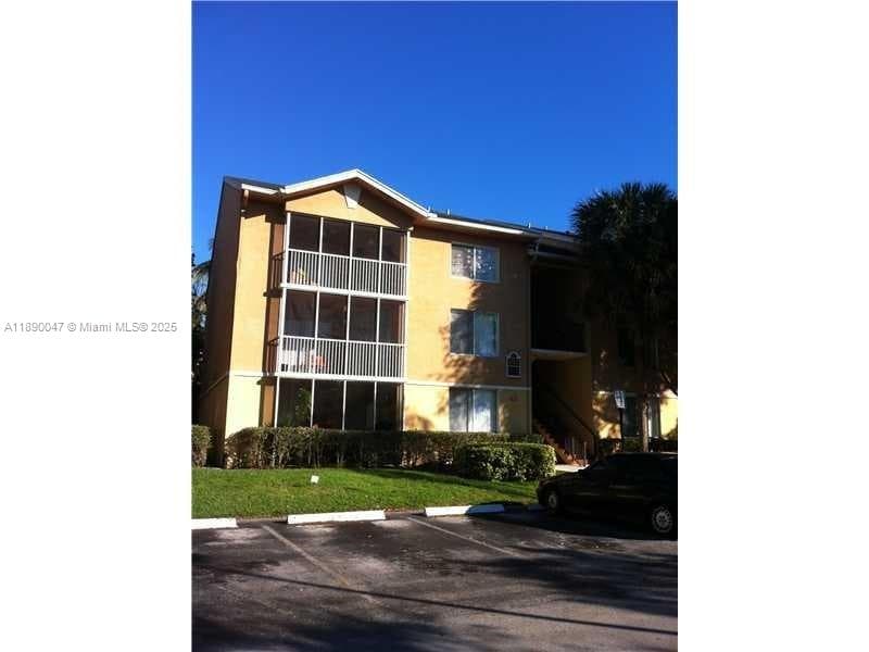 WINDWARD LAKES CONDO · #C203 in Pompano Beach - Photo 7