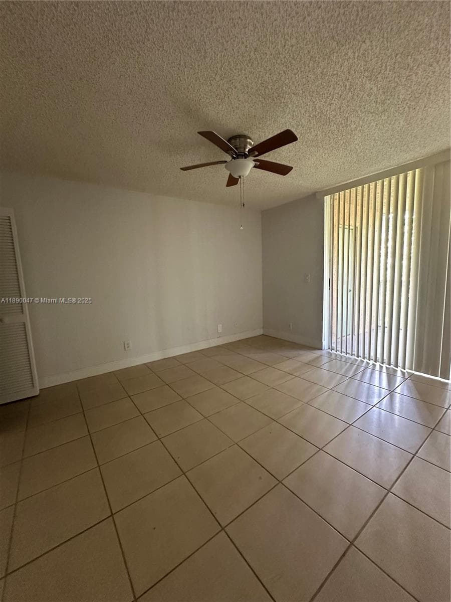 WINDWARD LAKES CONDO · #C203 in Pompano Beach - Photo 5