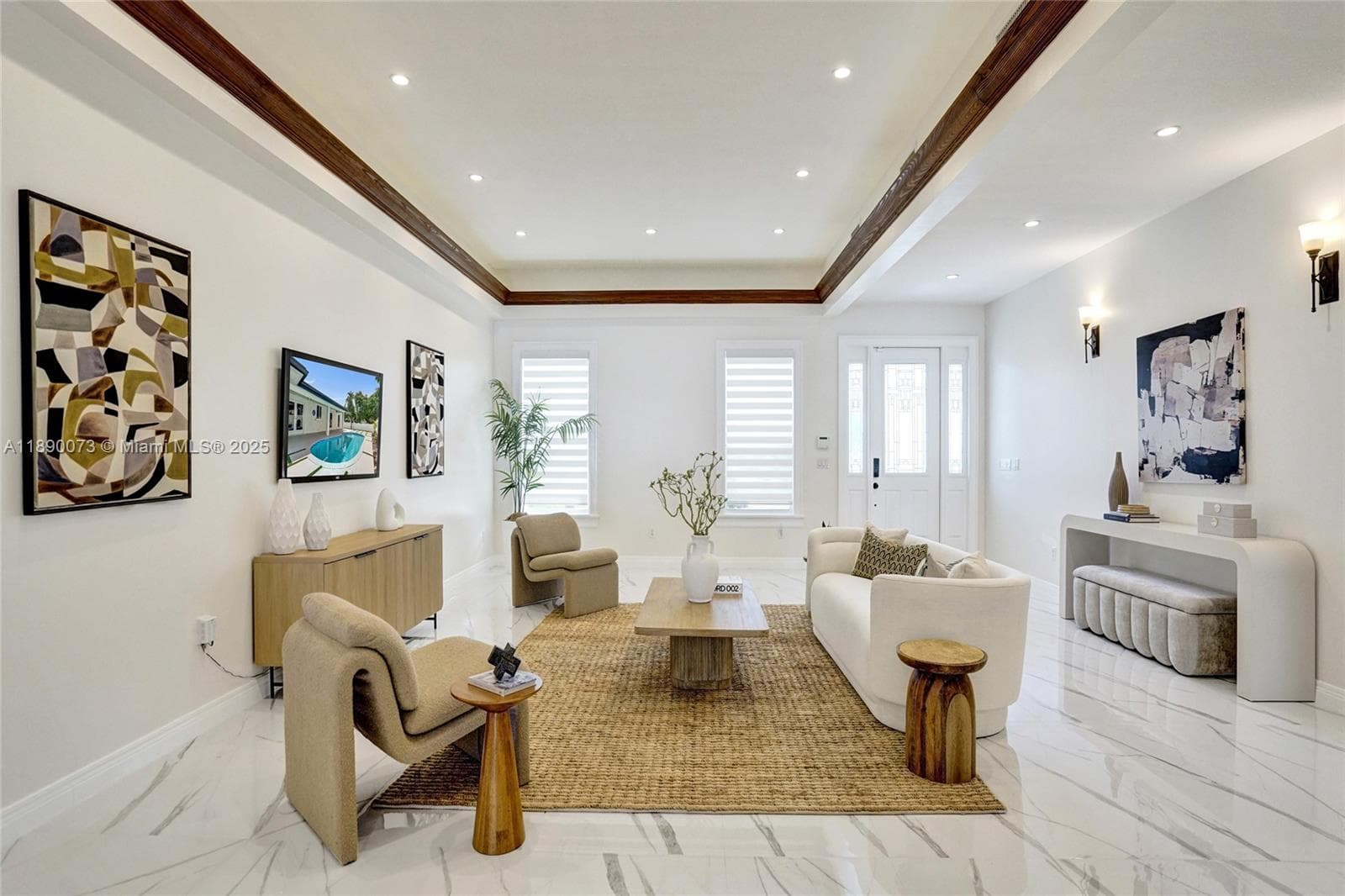 300 W Chaminade Dr photo 13