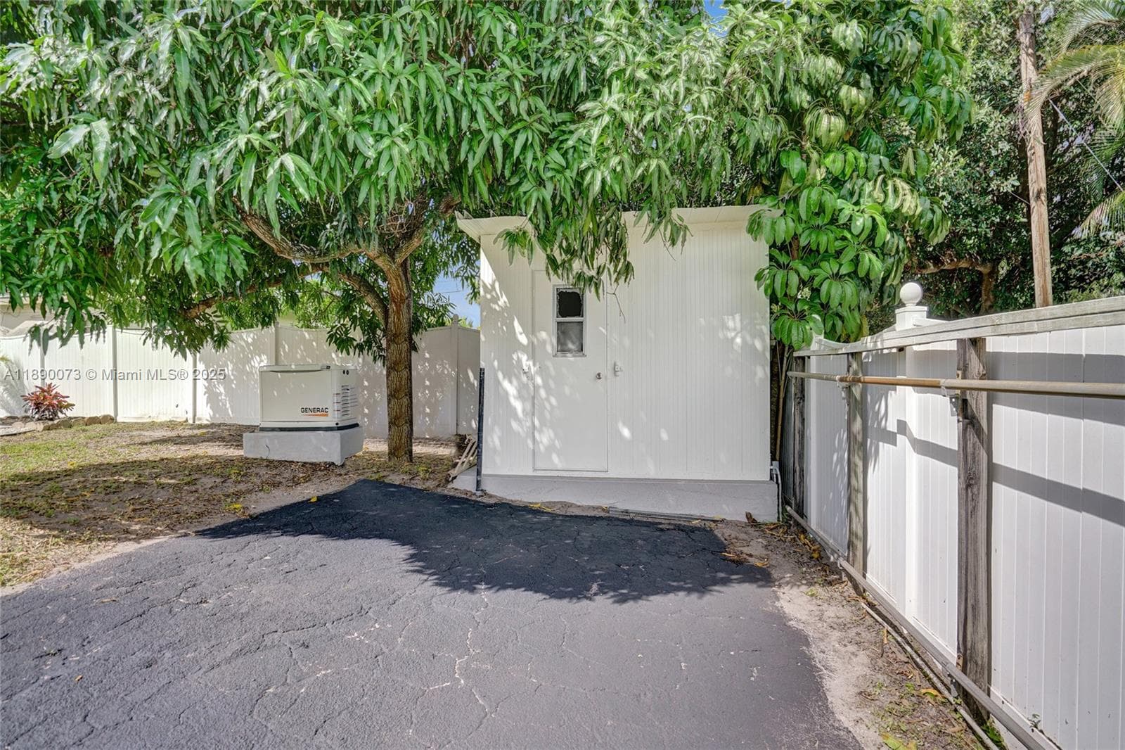 300 W Chaminade Dr photo 65