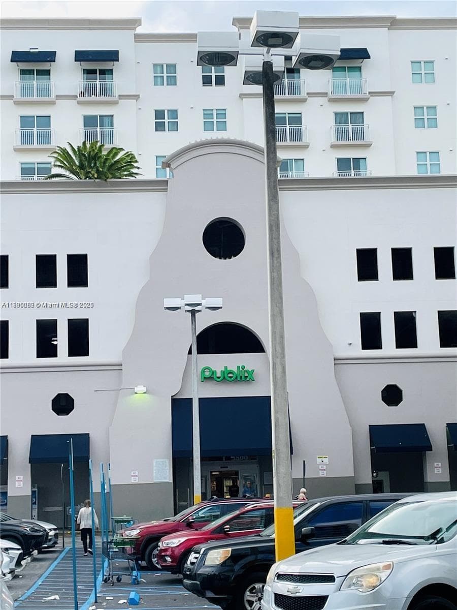Douglas Grand · #726 in Coral Gables - Photo 18
