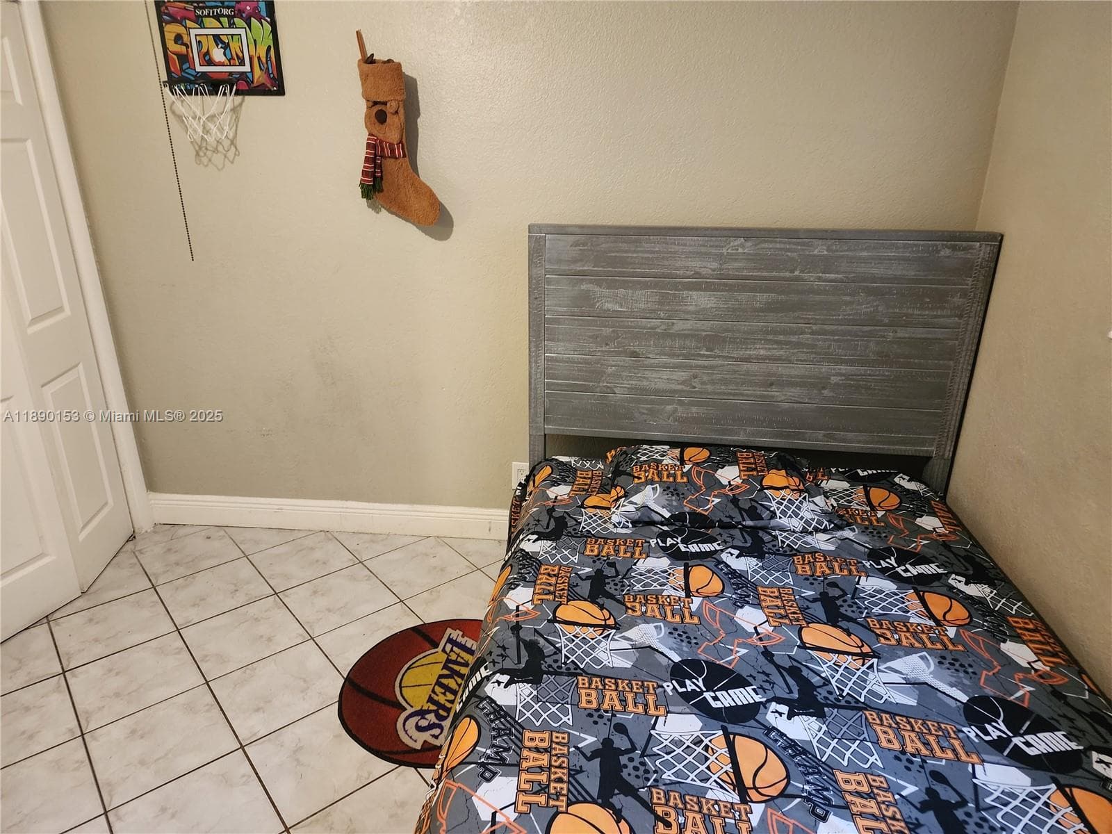 4361 NW 35th Ave photo 5