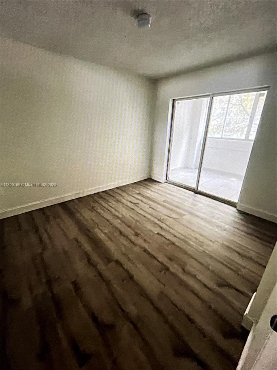 POINCIANA VILLAGE CONDO · #206 in Miami - Photo 5
