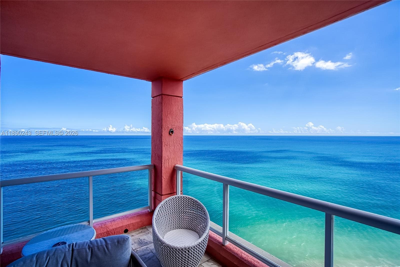 PALMS TOWER TWO CONDO · #23B in Fort Lauderdale - Photo 1