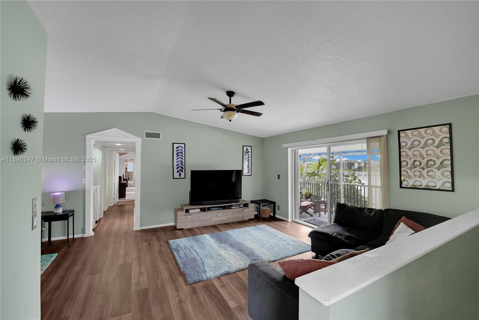 LAKES OF OAKLAND FOREST C · #204 in Oakland Park - Photo 6