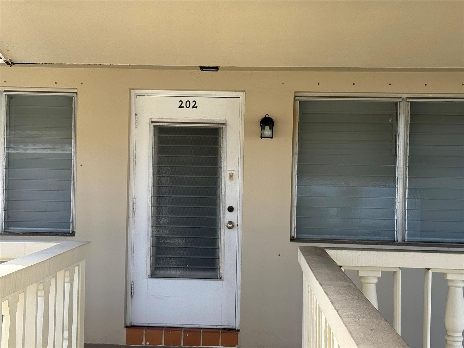 front door faces north