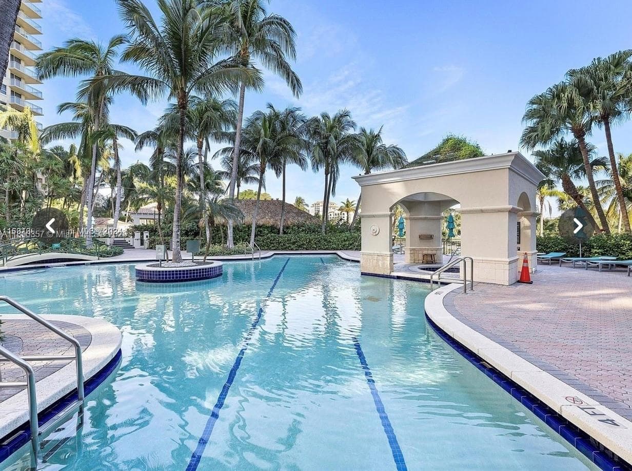 TURNBERRY ON THE GREEN CO · #2515 in Aventura - Photo 21