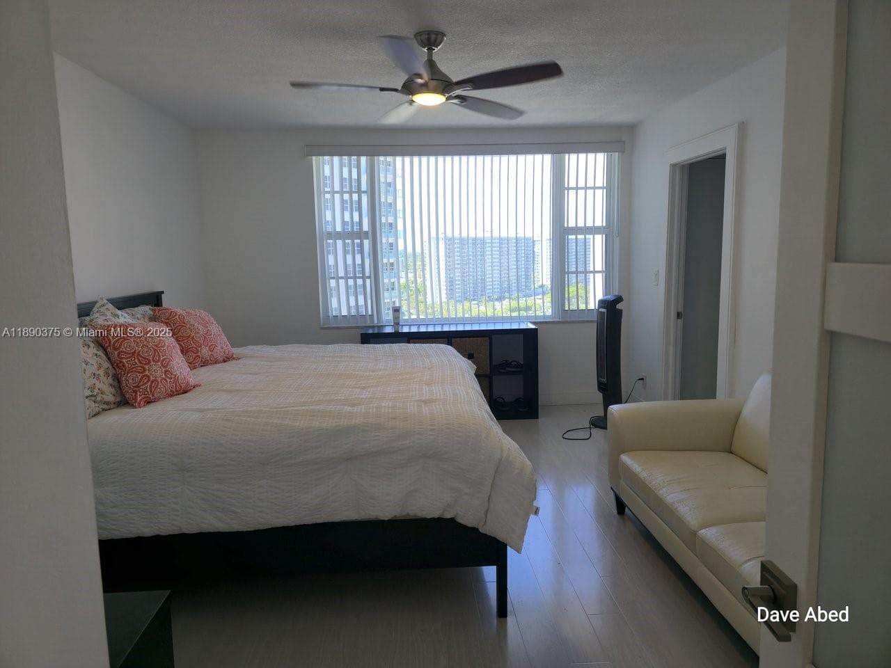 EDGEWATER ARMS CO-OP · #14C in Fort Lauderdale - Photo 9