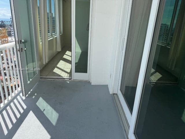 THE CARRIAGE HOUSE CONDO · #1530 in Miami Beach - Photo 27