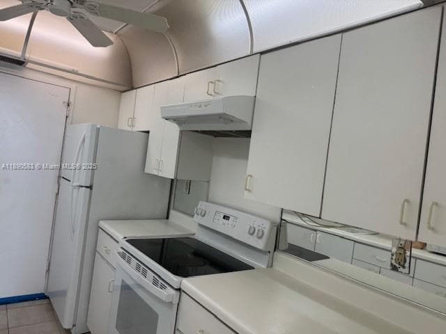 THE CARRIAGE HOUSE CONDO · #1530 in Miami Beach - Photo 26