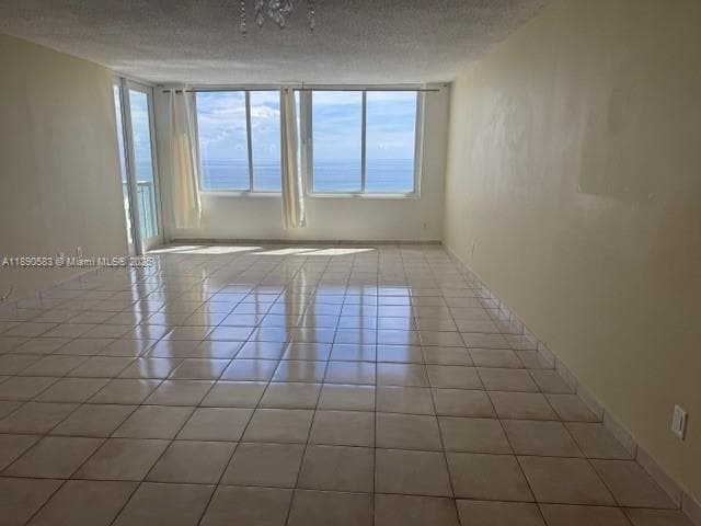 THE CARRIAGE HOUSE CONDO · #1530 in Miami Beach - Photo 18