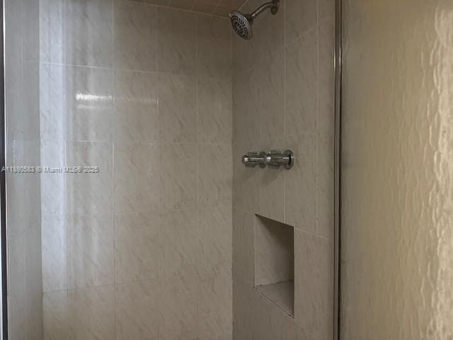 THE CARRIAGE HOUSE CONDO · #1530 in Miami Beach - Photo 21