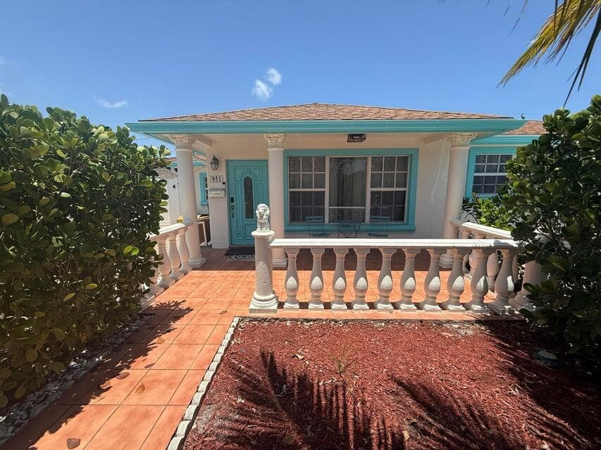 green st front
