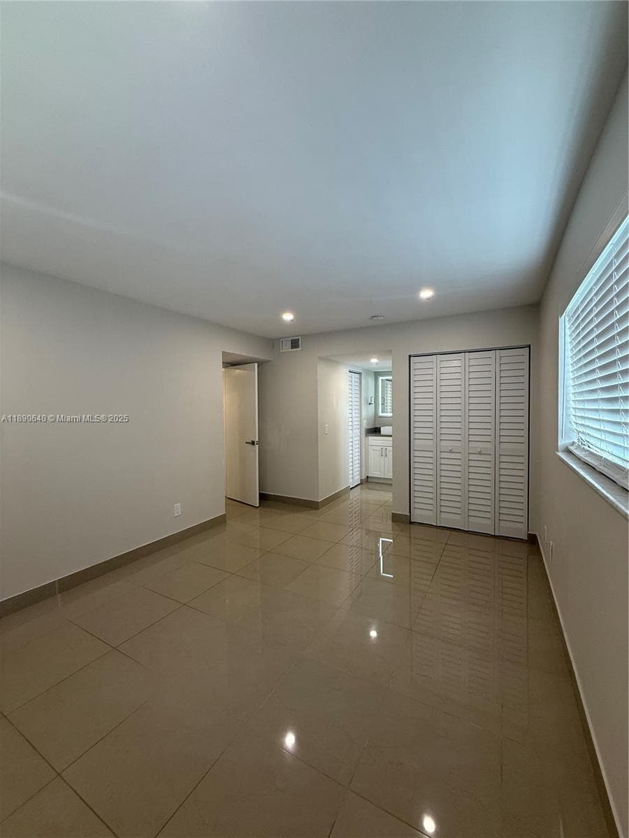 HOLLYWOOD ENTRADA AMENDED · #1 in Hallandale Beach - Photo 27
