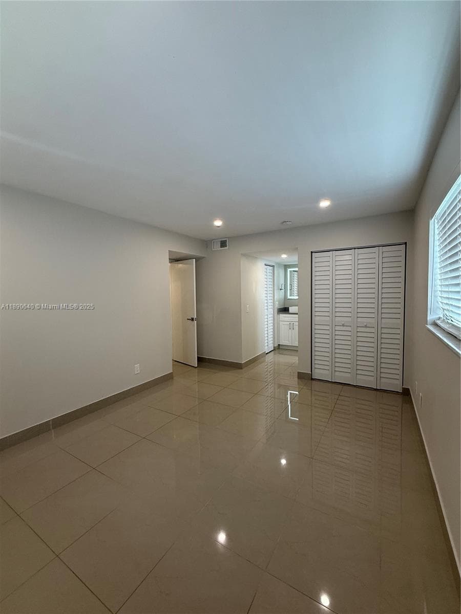 HOLLYWOOD ENTRADA AMENDED · #1 in Hallandale Beach - Photo 26