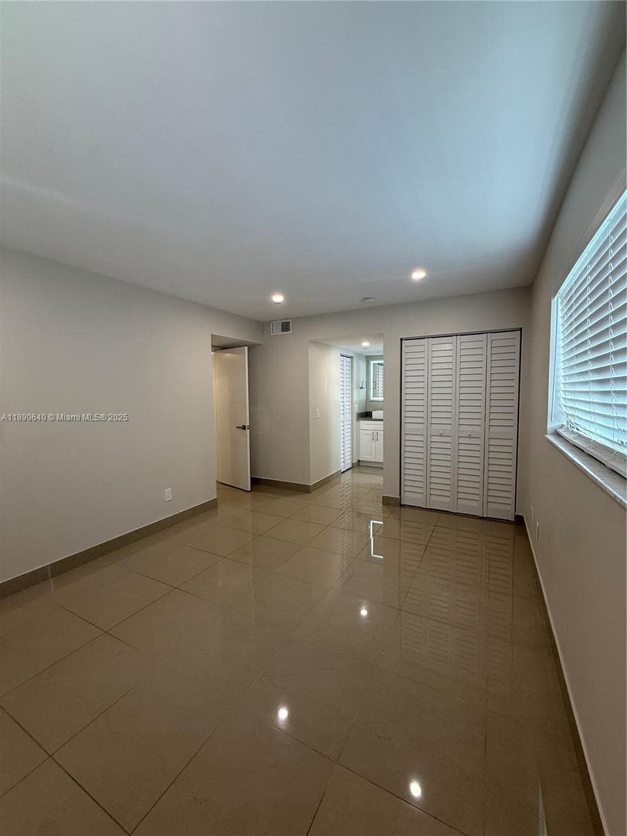 HOLLYWOOD ENTRADA AMENDED · #1 in Hallandale Beach - Photo 28
