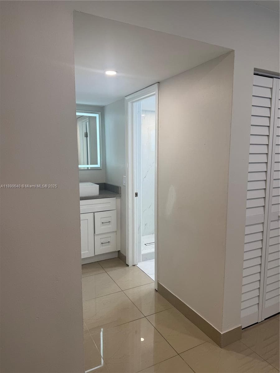 HOLLYWOOD ENTRADA AMENDED · #1 in Hallandale Beach - Photo 24