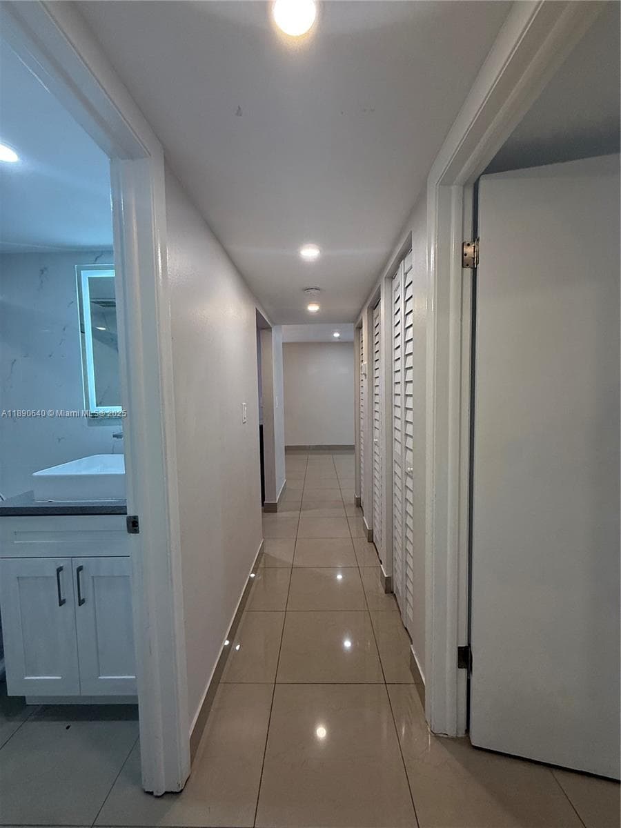 HOLLYWOOD ENTRADA AMENDED · #1 in Hallandale Beach - Photo 18