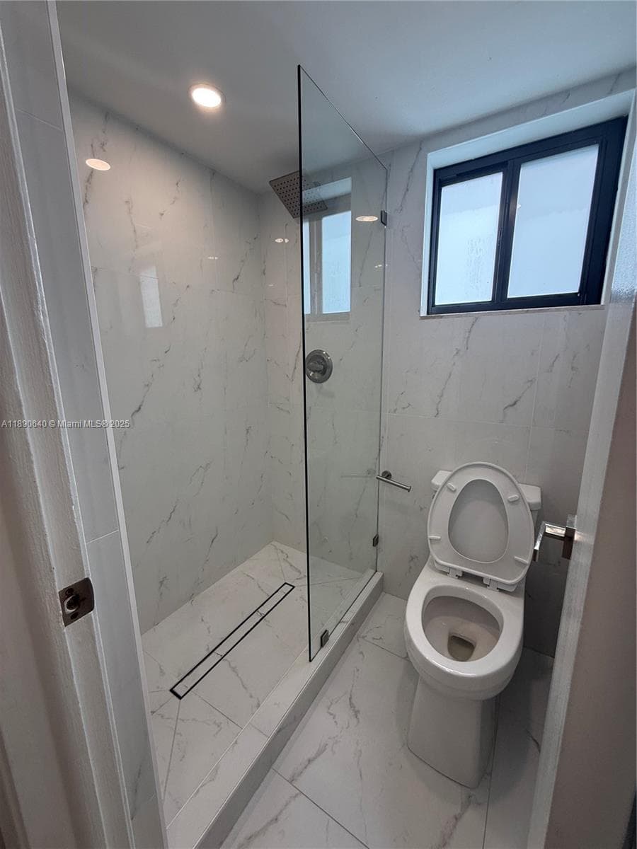 HOLLYWOOD ENTRADA AMENDED · #1 in Hallandale Beach - Photo 31