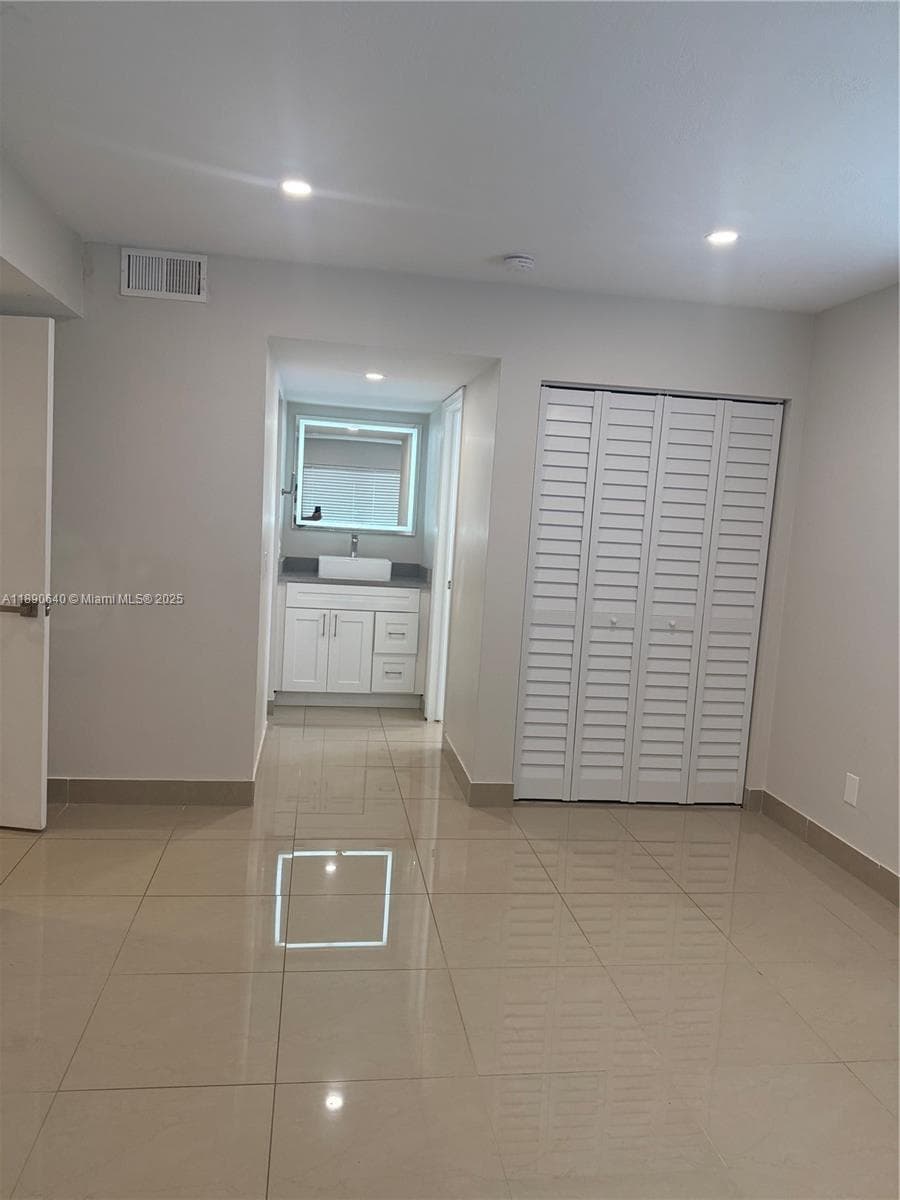 HOLLYWOOD ENTRADA AMENDED · #1 in Hallandale Beach - Photo 25