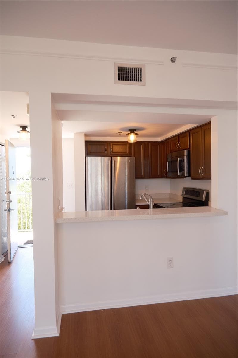 GROVE HAUS CONDO · #403 in Miami - Photo 4