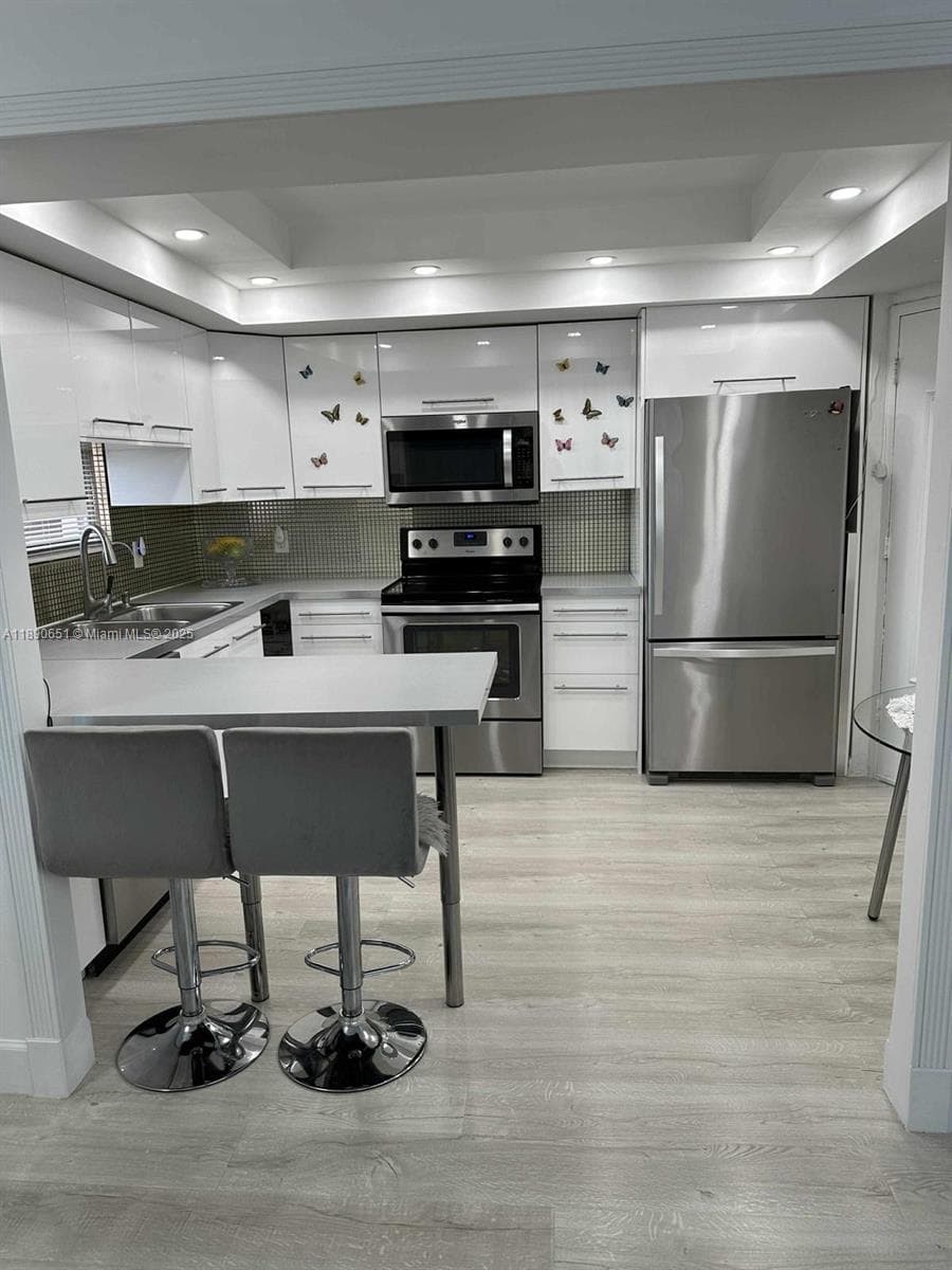 BUCKLEY TOWERS CONDO · #425W in Miami - Photo 2