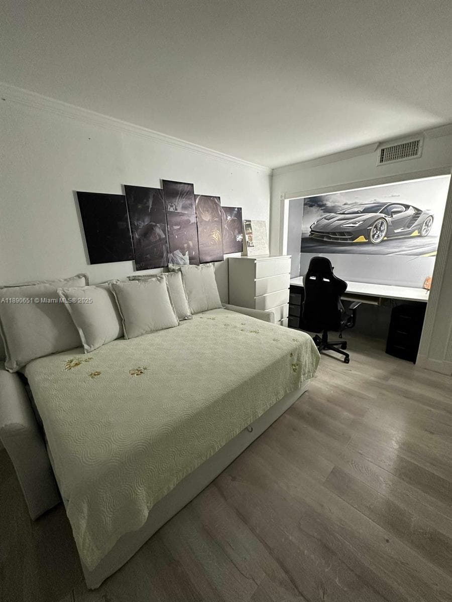 BUCKLEY TOWERS CONDO · #425W in Miami - Photo 6