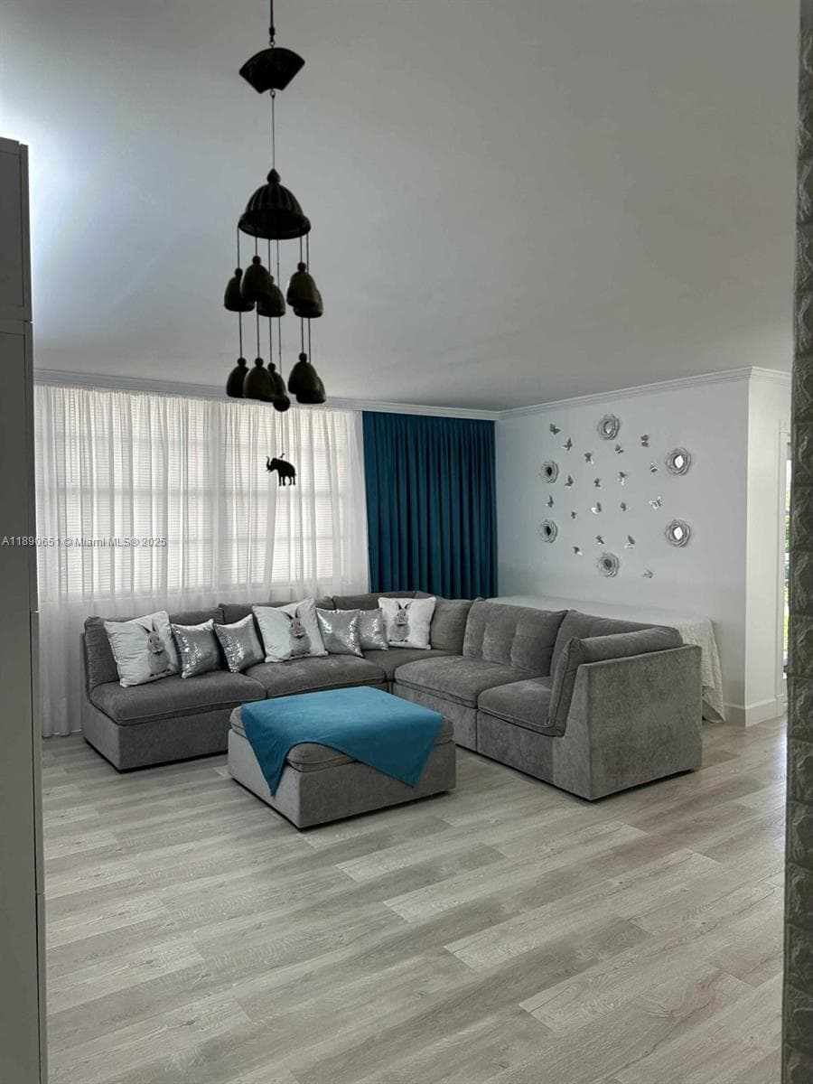 BUCKLEY TOWERS CONDO · #425W in Miami - Photo 4