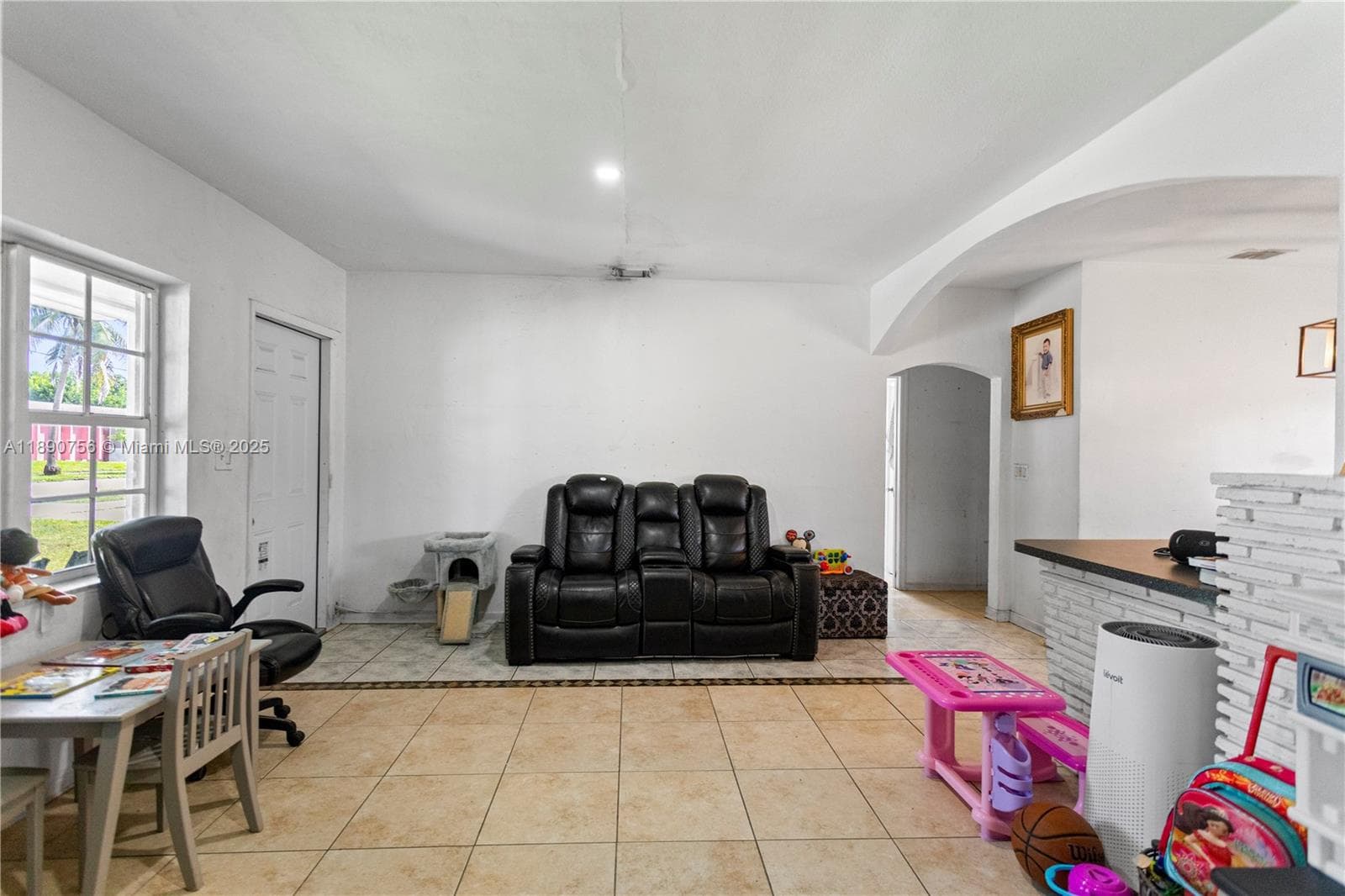 5724 Mckinley St photo 10