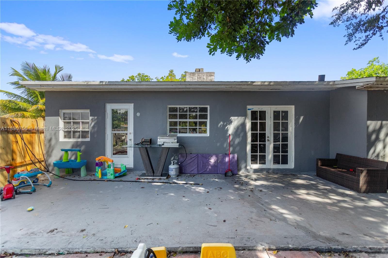 5724 Mckinley St photo 41