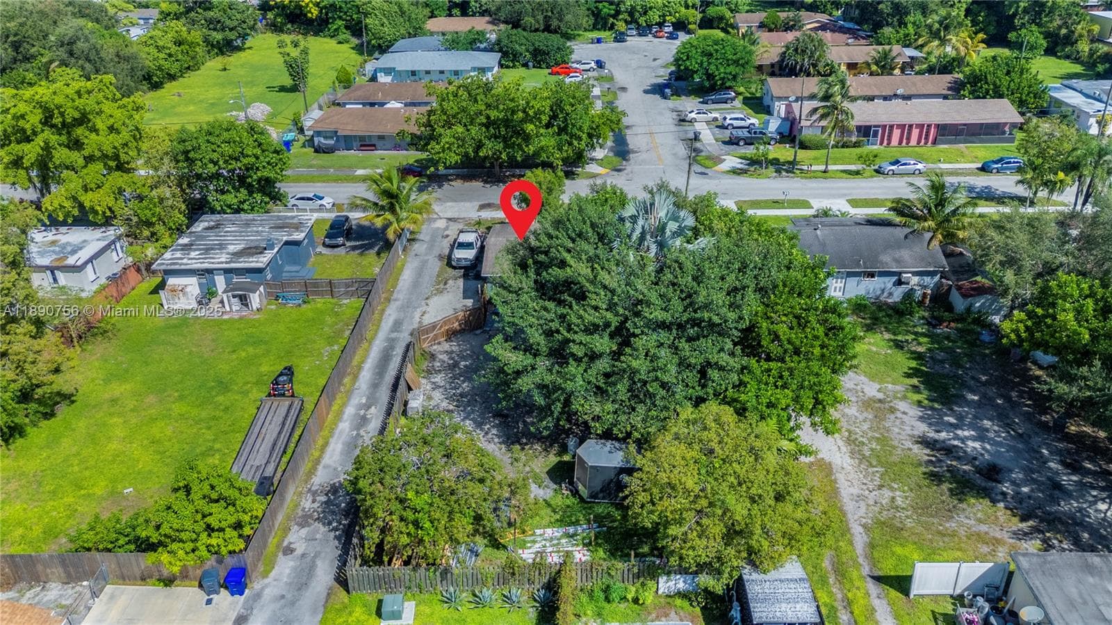5724 Mckinley St photo 45