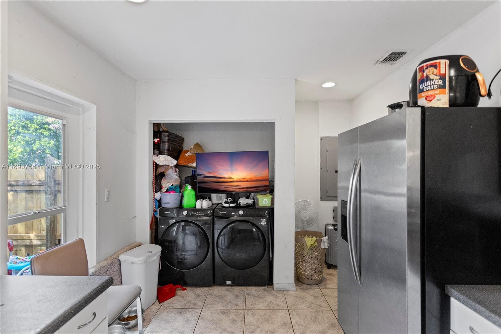 5724 Mckinley St photo 18