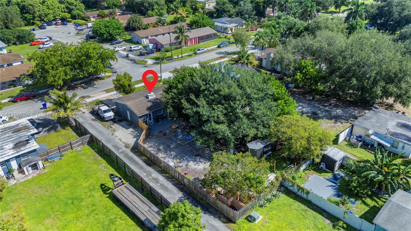 5724 Mckinley St photo 44