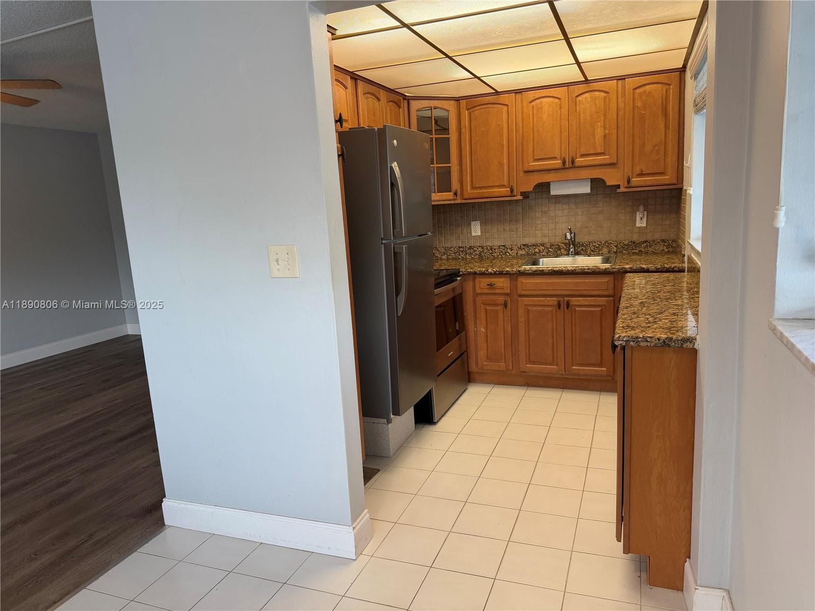 COLONY TERRACE APTS CO-OP · #111 in Fort Lauderdale - Photo 6